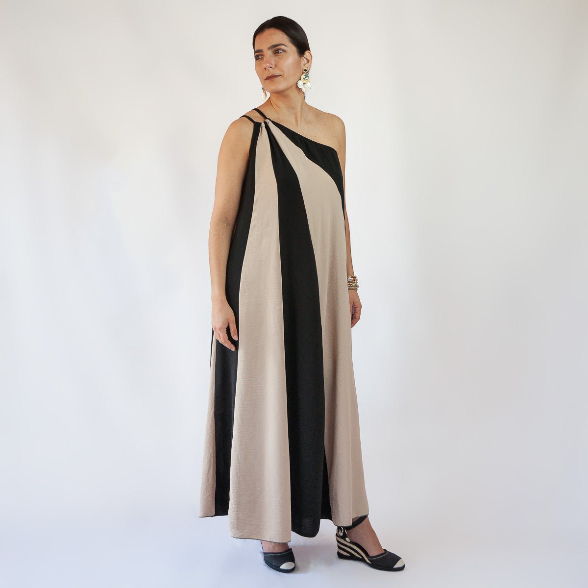 Dress Unleash Yourself (B&W) - Soul PipaDresses